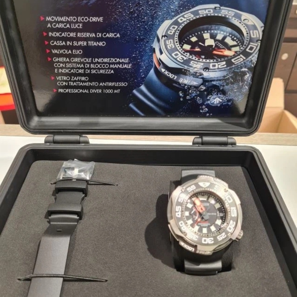 Citizen Eco-Drive Titanium Smartwatch - Black and Silver